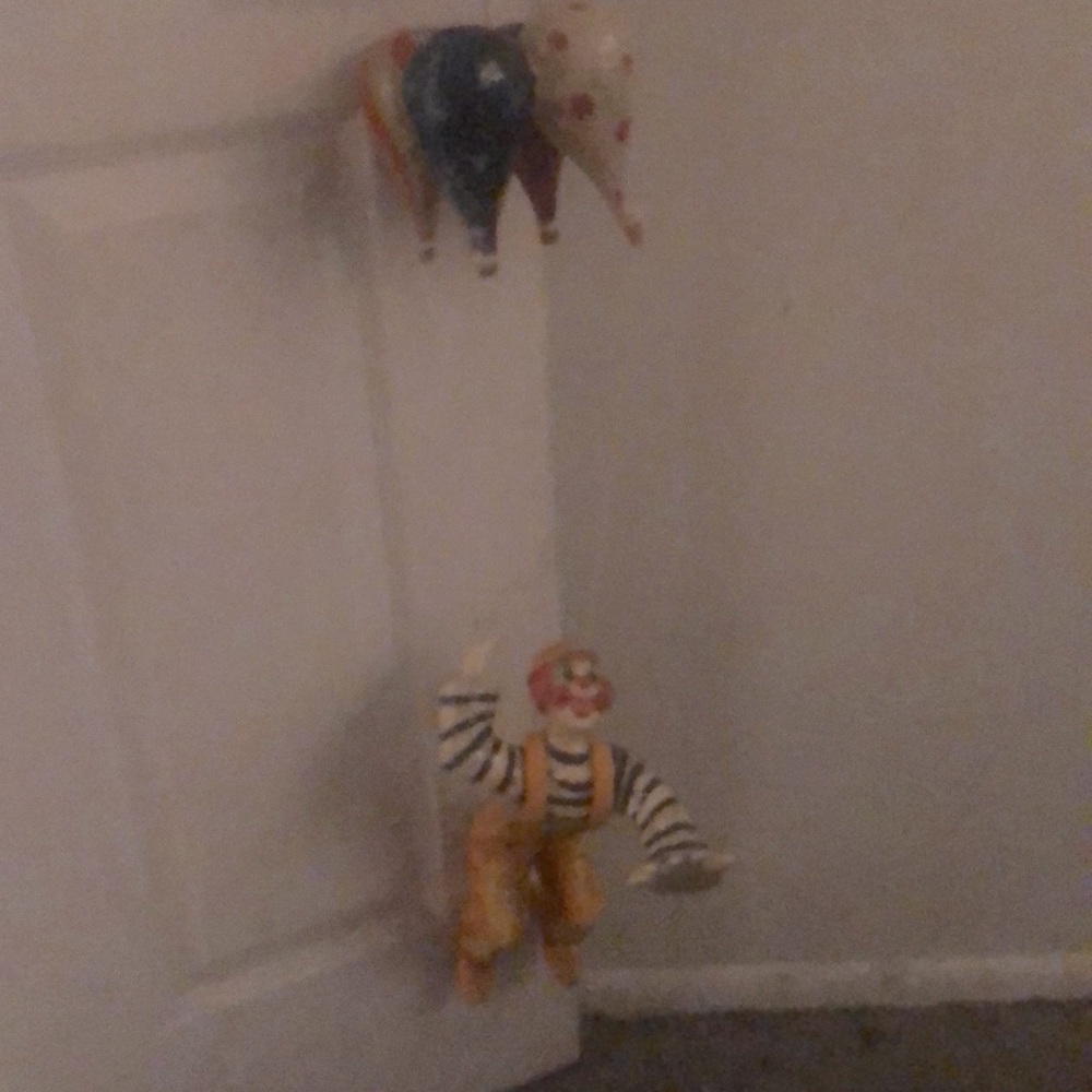 Signed Numbered Vintage Alvarez Paper Mache Clown